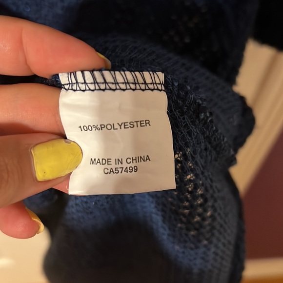 Shimmery Sweater Dress - Picture 4 of 5